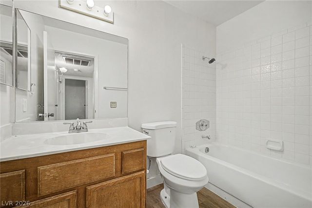 1702 Marathon Drive, Las Vegas, NV 89108