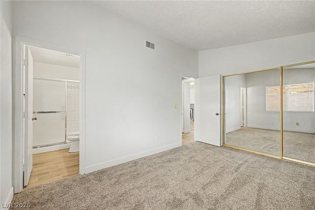 1702 Marathon Drive, Las Vegas, NV 89108