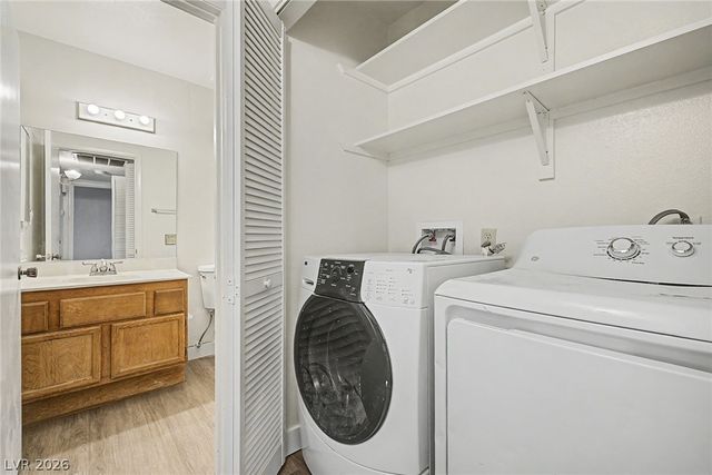 1702 Marathon Drive, Las Vegas, NV 89108