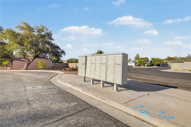 1702 Marathon Drive, Las Vegas, NV 89108