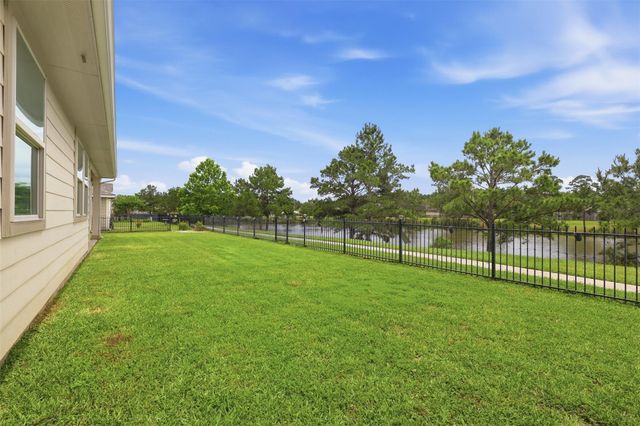 11307 Grand Creek Lane, Tomball, TX 77375