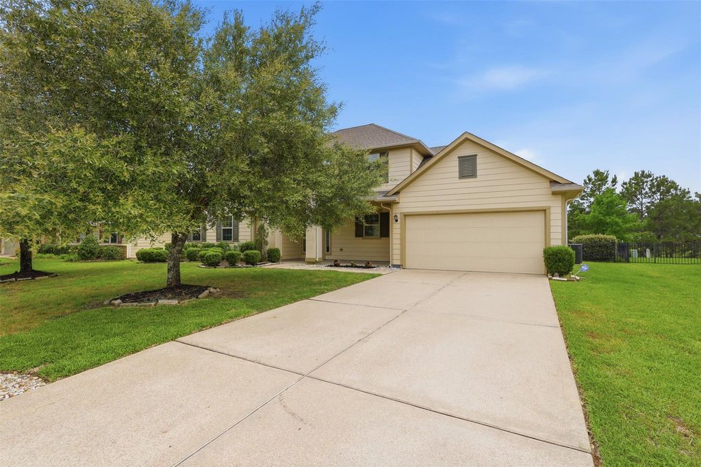 11307 Grand Creek Lane, Tomball, TX 77375