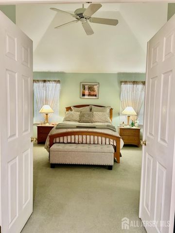 33 Bennett Road, Old Bridge, NJ 07747