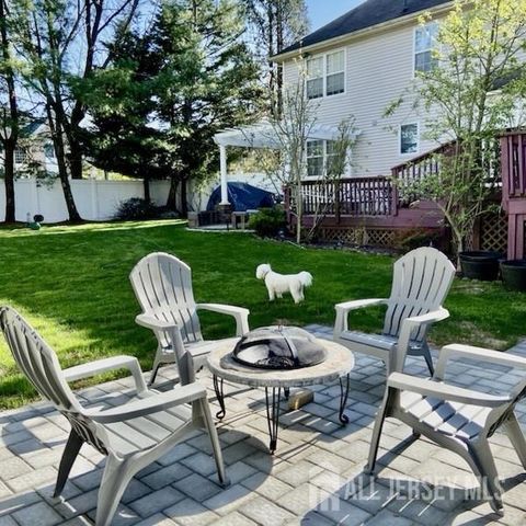 33 Bennett Road, Old Bridge, NJ 07747