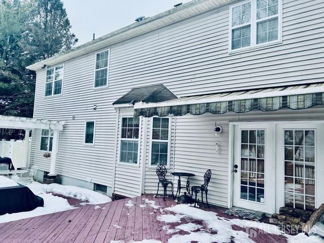 33 Bennett Road, Old Bridge, NJ 07747