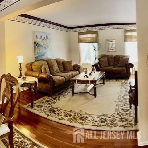 33 Bennett Road, Old Bridge, NJ 07747