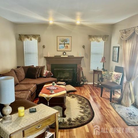 33 Bennett Road, Old Bridge, NJ 07747