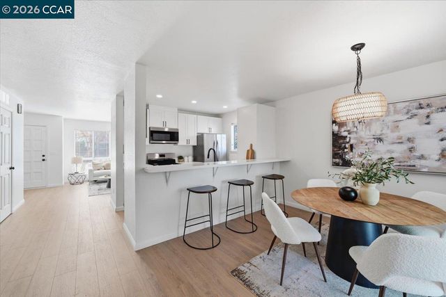 1824 Tesoro Ct, Pinole, CA 94564