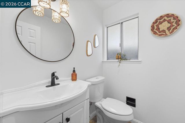 1824 Tesoro Ct, Pinole, CA 94564