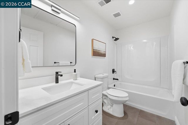 1824 Tesoro Ct, Pinole, CA 94564