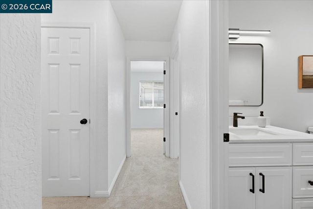 1824 Tesoro Ct, Pinole, CA 94564