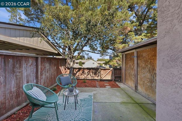 1824 Tesoro Ct, Pinole, CA 94564