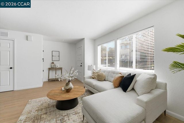 1824 Tesoro Ct, Pinole, CA 94564