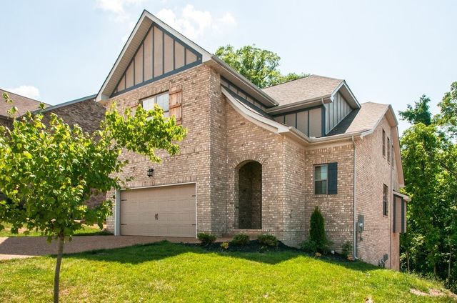 10 Elissa Place, Hendersonville, TN 37075