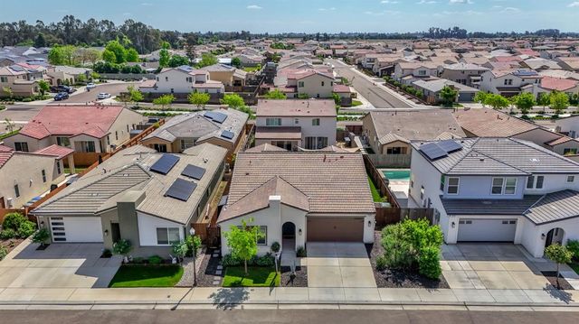 4158 Buckingham Avenue, Clovis, CA 93619