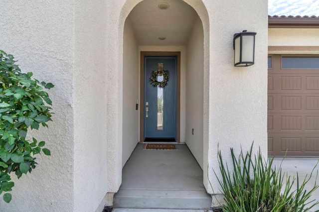 4158 Buckingham Avenue, Clovis, CA 93619