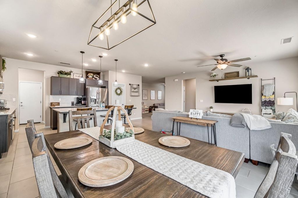 Image 14 of property listing at 4158 Buckingham Avenue, Clovis, CA 93619