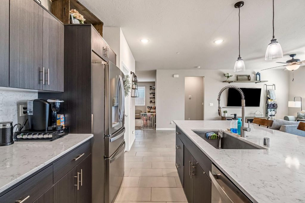 Image 21 of property listing at 4158 Buckingham Avenue, Clovis, CA 93619