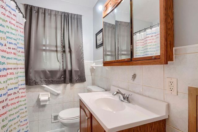 11256 Arrowhead Street NW, Coon Rapids, MN 55433