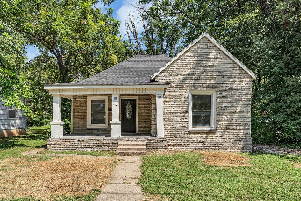 827 E Garfield Street, Springfield, MO 65803