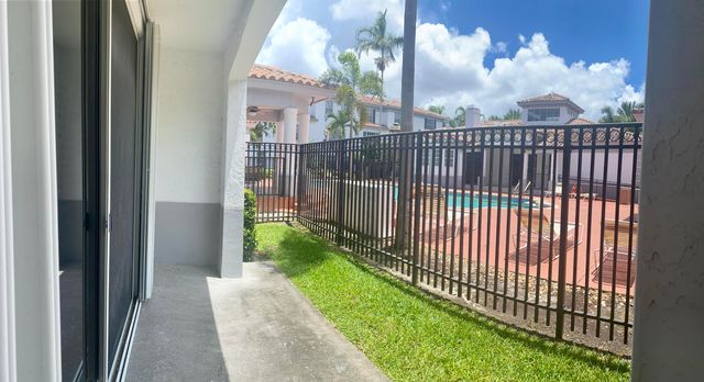 725 SW 148th Avenue Unit 508, Sunrise, FL 33325