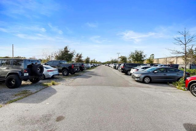 7350 NARCOOSSEE ROAD, Orlando, FL 32822