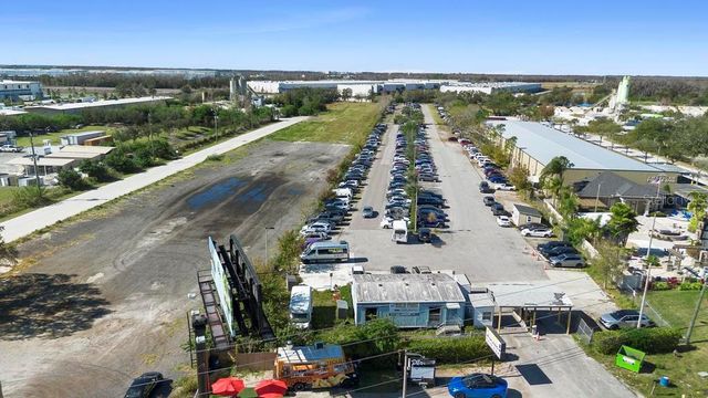7350 NARCOOSSEE ROAD, Orlando, FL 32822