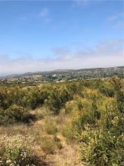 28 Rocky Knoll, Hemet, CA 92544