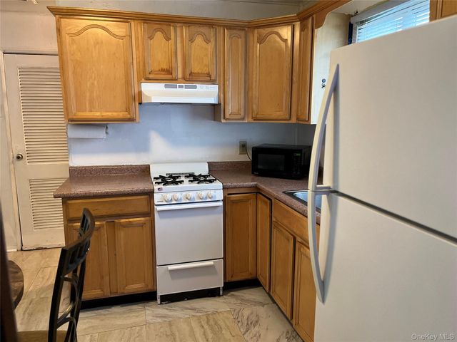 2 Gardner Street, Newburgh, NY 12550