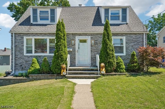 64 16Th Ave, Elmwood Park Boro, NJ 07407