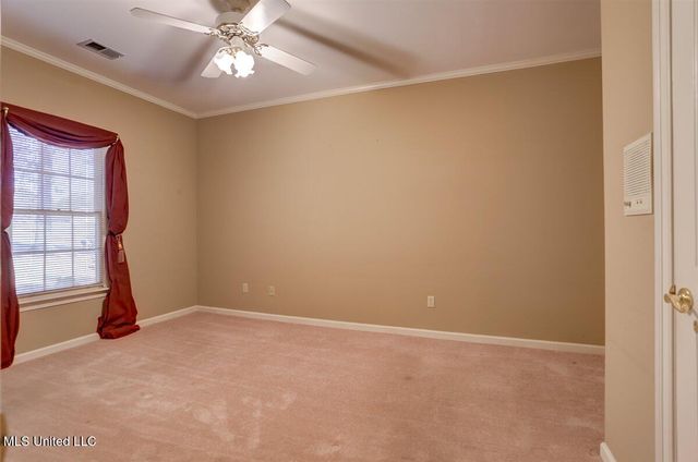 8500 E Cedar Lake Drive, Walls, MS 38680