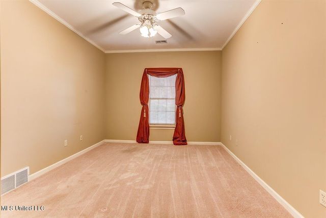 8500 E Cedar Lake Drive, Walls, MS 38680