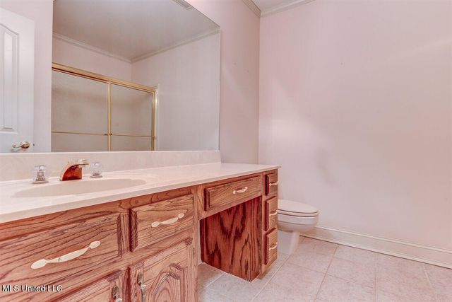 8500 E Cedar Lake Drive, Walls, MS 38680