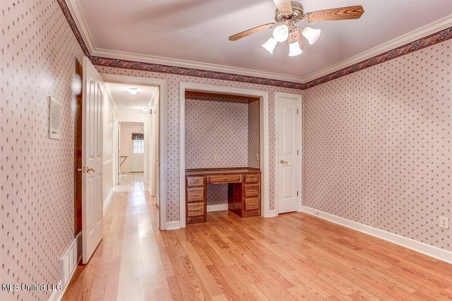 8500 E Cedar Lake Drive, Walls, MS 38680