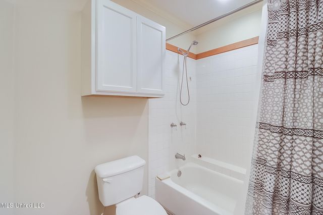 4 Castle Street, Pass Christian, MS 39571
