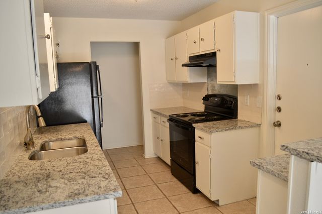 3318 Stoney Mist, San Antonio, TX 78247