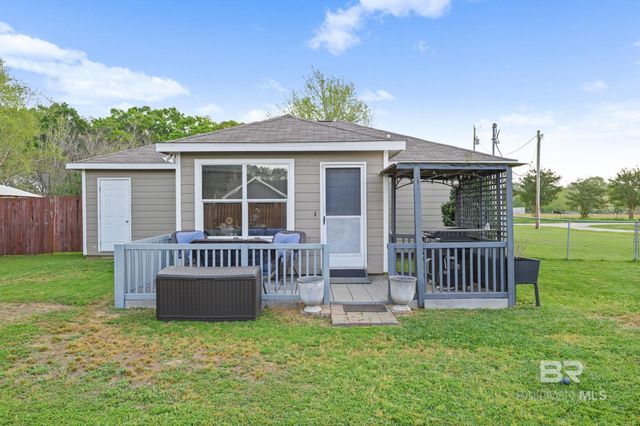 11571 Red Barn Road, Fairhope, AL 36532