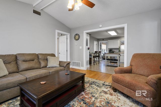 11571 Red Barn Road, Fairhope, AL 36532