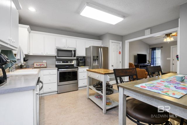 11571 Red Barn Road, Fairhope, AL 36532