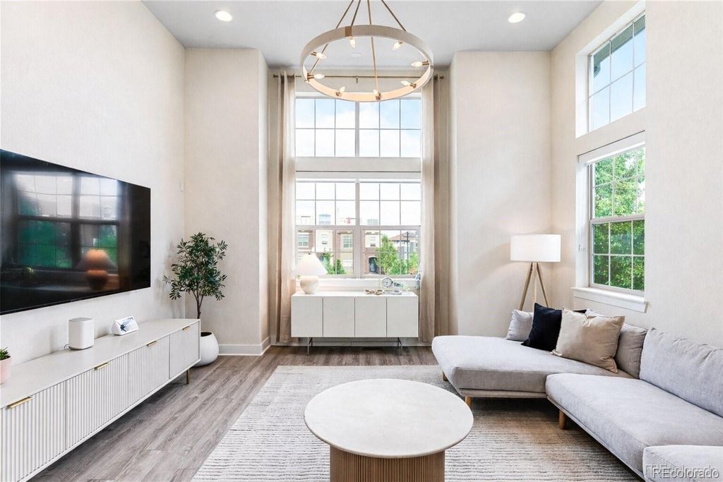 5417 Valentia Street, Denver, CO 80238