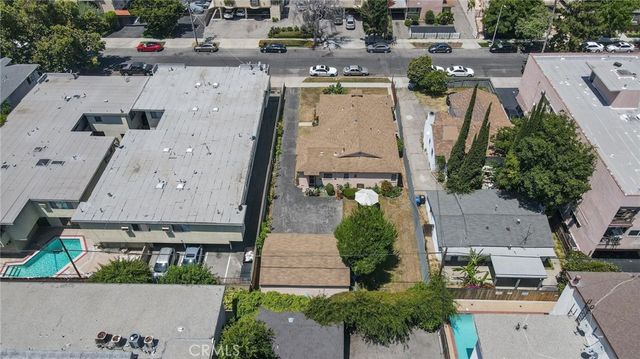 5238 Hermitage, Valley Village, CA 91607