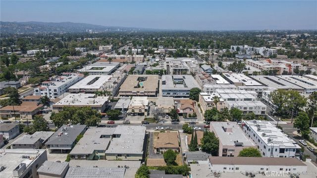 5238 Hermitage, Valley Village, CA 91607