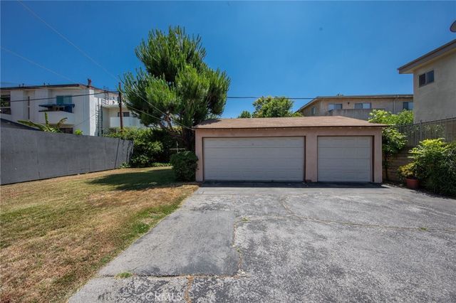 5238 Hermitage, Valley Village, CA 91607