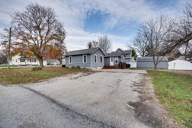 422 W 3rd Street, Sandwich, IL 60548