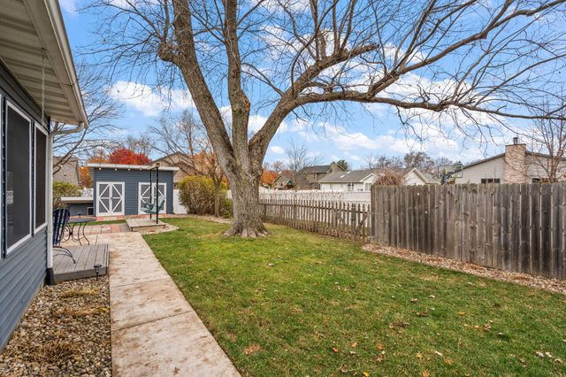 240 W Greenwood Avenue, Crown Point, IN 46307