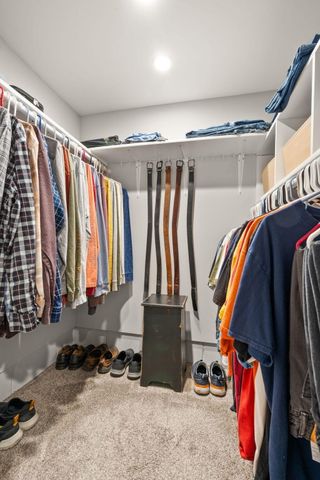 240 W Greenwood Avenue, Crown Point, IN 46307