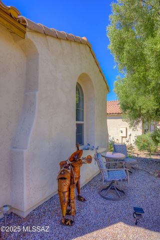 2210 E Eager Drive, Green Valley, AZ 85614