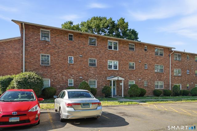 5 Treat Street 2D, West Haven, CT 06516