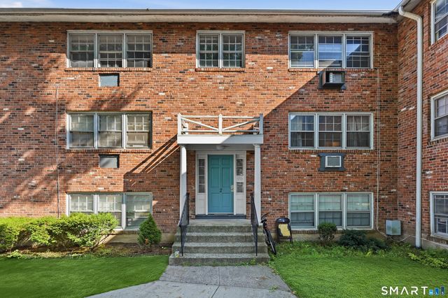 5 Treat Street 2D, West Haven, CT 06516