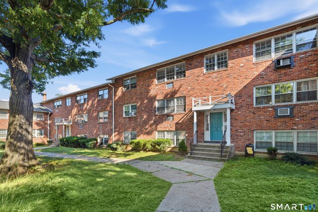 5 Treat Street 2D, West Haven, CT 06516